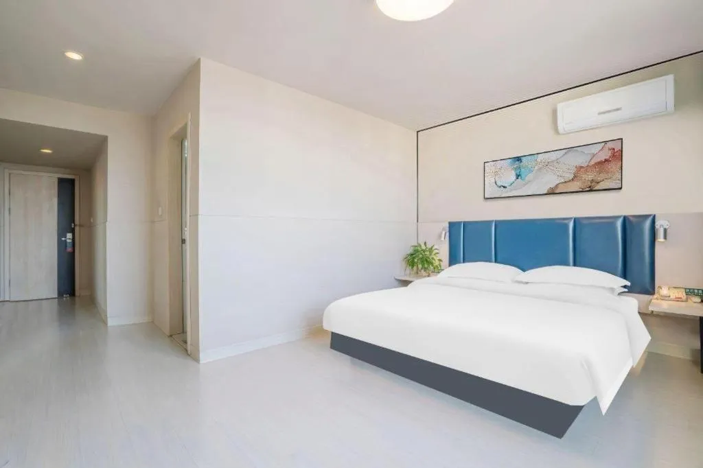 Bed in Jinjiang Inn Kunming Changshui Airport