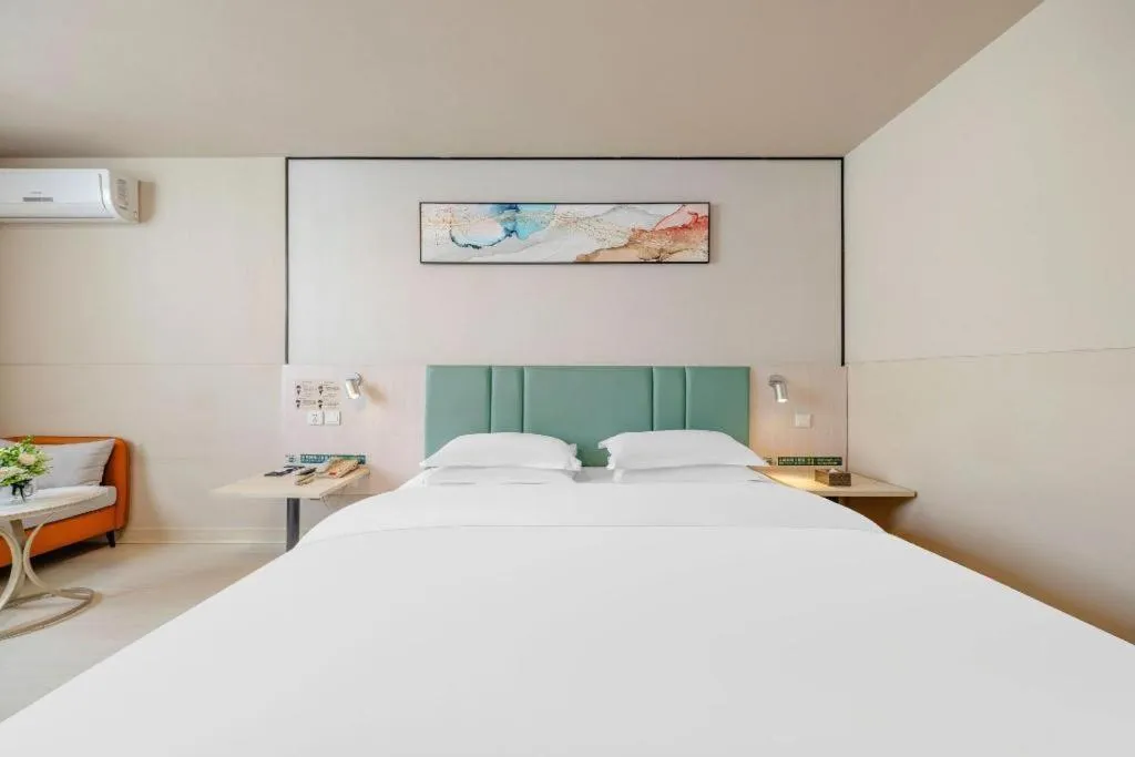 Bed in Jinjiang Inn Kunming Changshui Airport