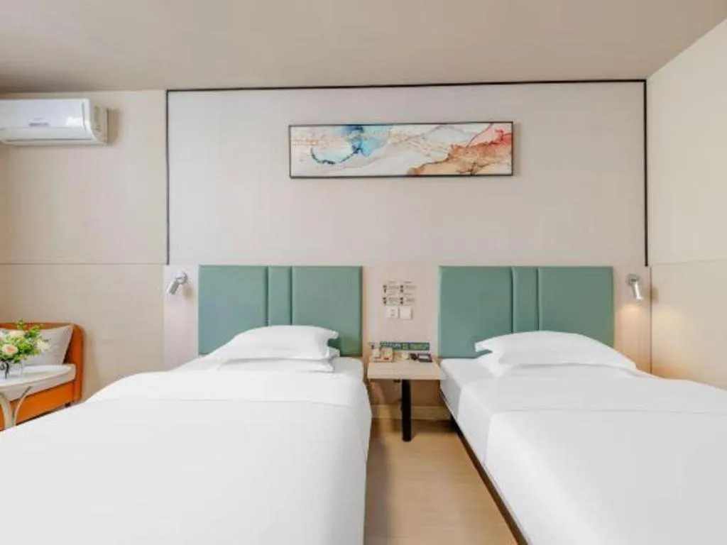 Bed in Jinjiang Inn Kunming Changshui Airport