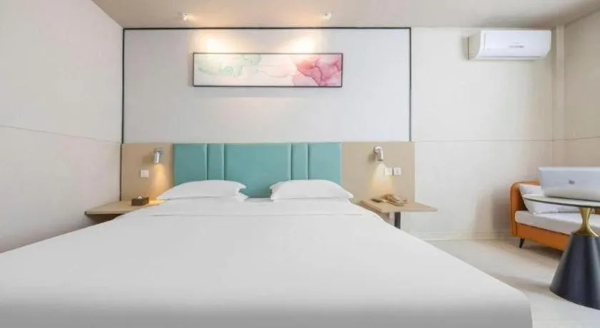 Bed in Jinjiang Inn Kunming Changshui Airport