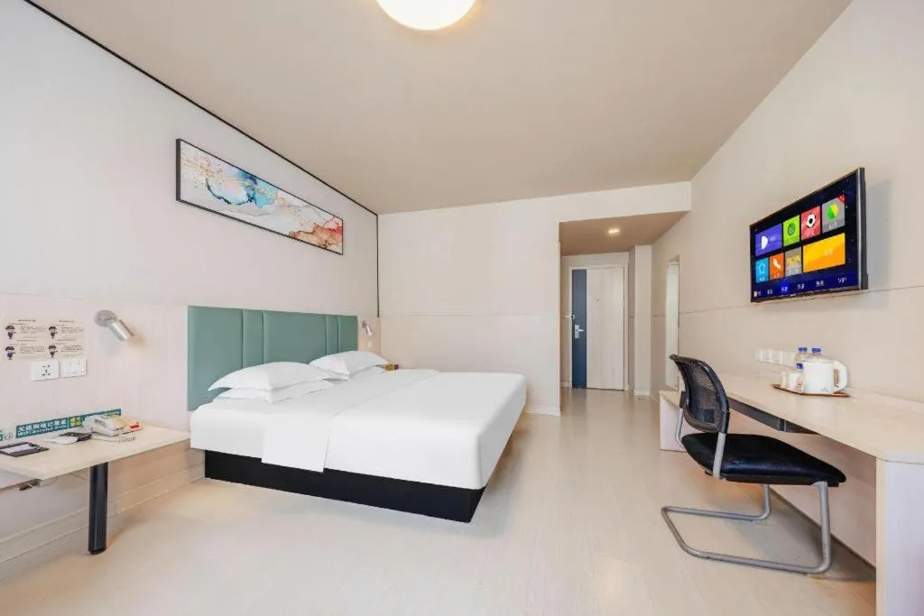 Bed in Jinjiang Inn Kunming Changshui Airport