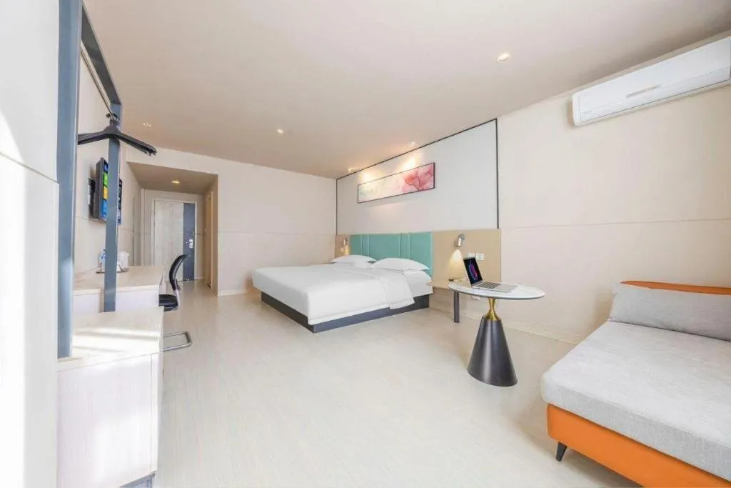 Bed in Jinjiang Inn Kunming Changshui Airport