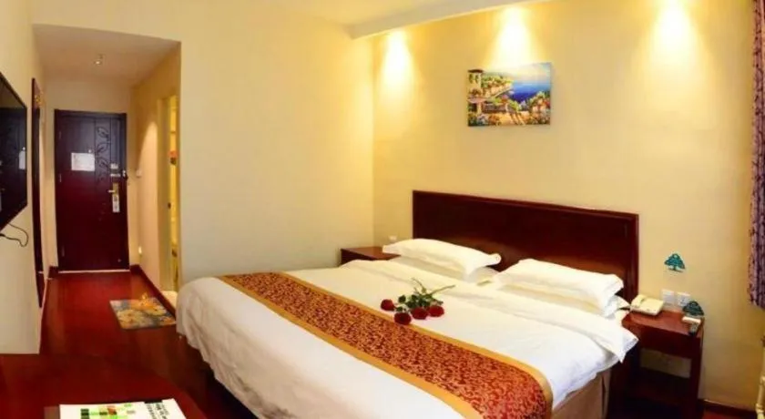 Bed in GreenTree Inn Shandong Yantai Penglai Pavilion Bus station Express Hotel