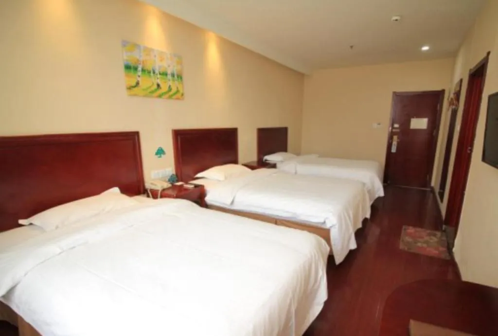 Bed in GreenTree Inn Shandong Yantai Penglai Pavilion Bus station Express Hotel