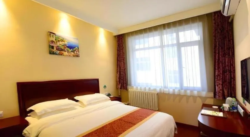 Bed in GreenTree Inn Shandong Yantai Penglai Pavilion Bus station Express Hotel