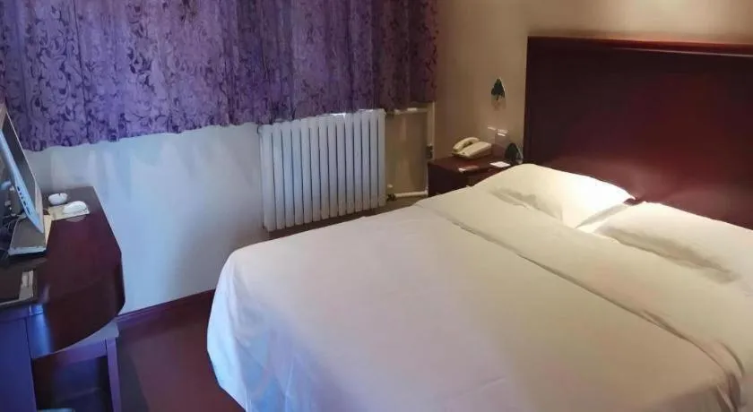 Bed in GreenTree Inn Shandong Yantai Penglai Pavilion Bus station Express Hotel