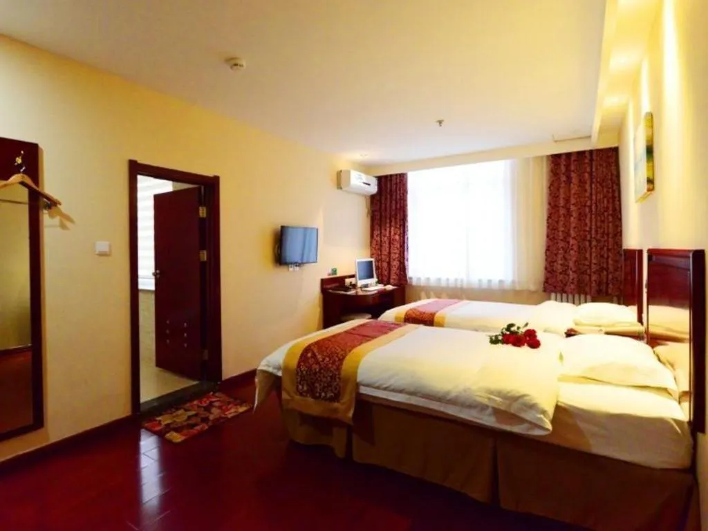 Bed in GreenTree Inn Shandong Yantai Penglai Pavilion Bus station Express Hotel