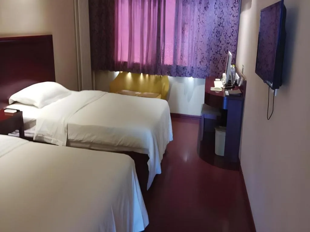 Bed in GreenTree Inn Shandong Yantai Penglai Pavilion Bus station Express Hotel