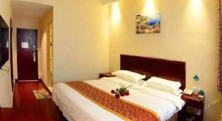 Bed in GreenTree Inn Shandong Yantai Penglai Pavilion Bus station Express Hotel