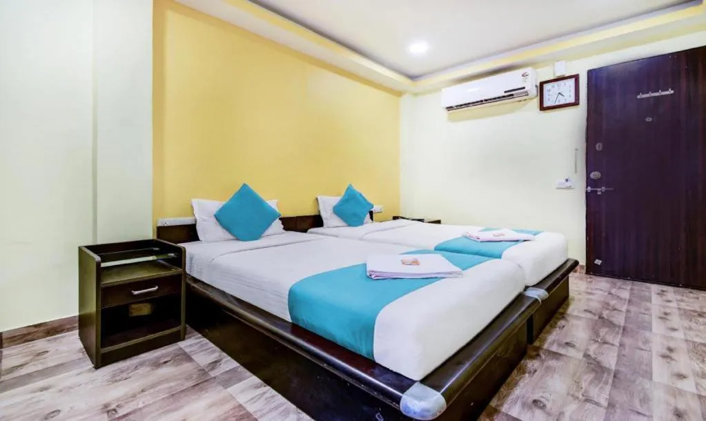 Bed in Hotel Rajdeep Inn