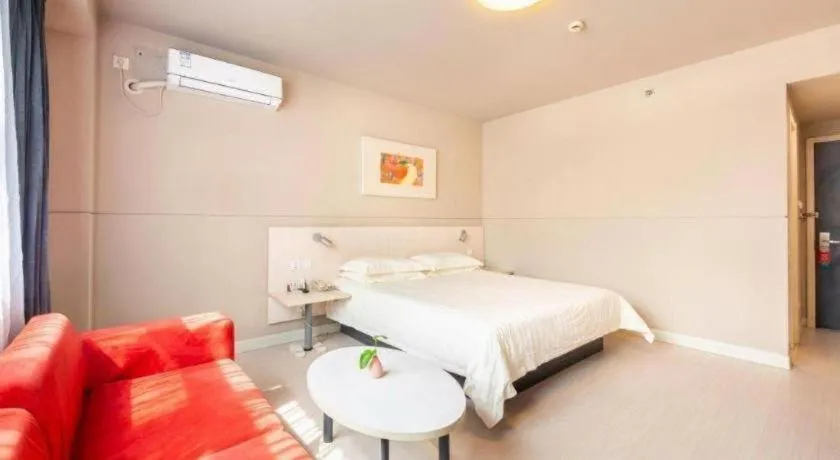 Bed in Jinjiang Inn Jinhua Binhong Road