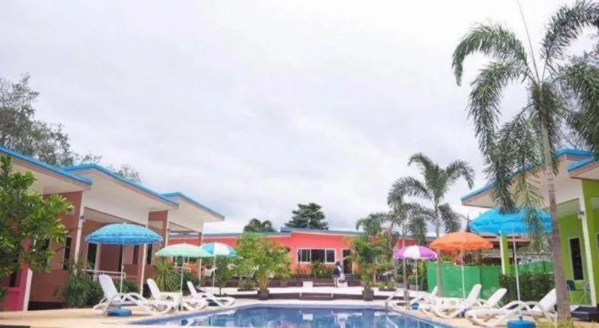 At night Airport Resort