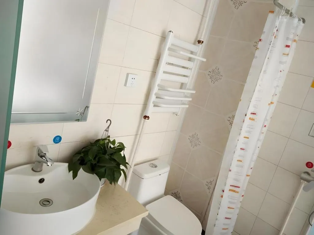 Shell Hotel Taiyuan South Railway Station New Southeast Bus Station