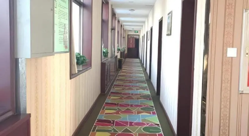 Shell Hotel Taiyuan South Railway Station New Southeast Bus Station