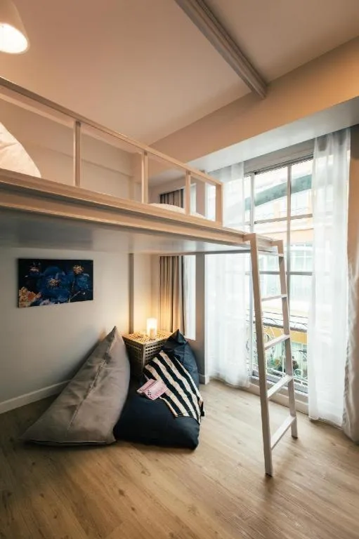 Bed in Chamberlain Bangkok