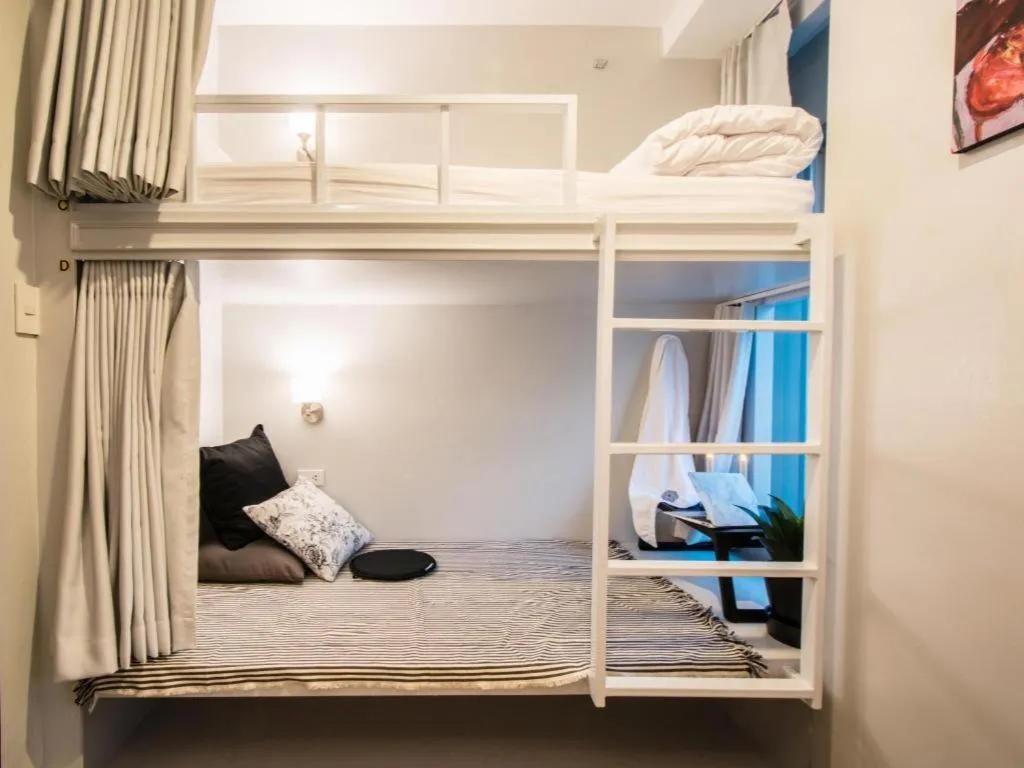 Bed in Chamberlain Bangkok