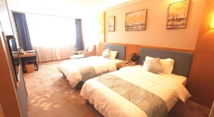 Bed in GreenTree Inn Guiyang Wudang District High-speed Railway East Station