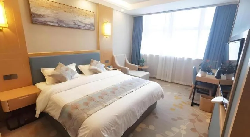 Bed in GreenTree Inn Guiyang Wudang District High-speed Railway East Station