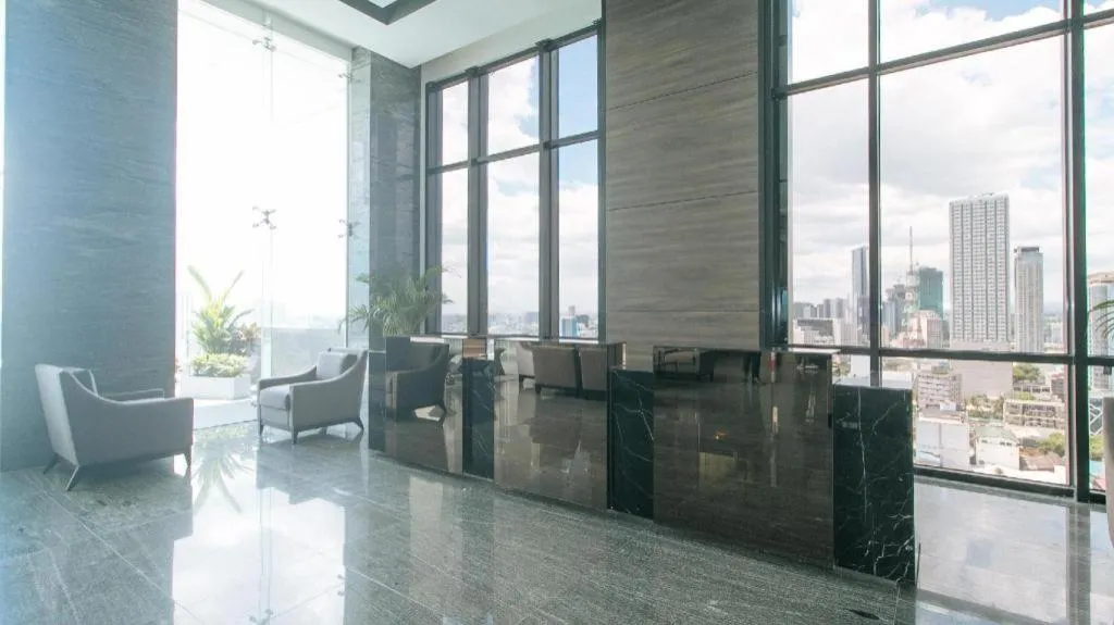 Hotel Amarah and Aiome