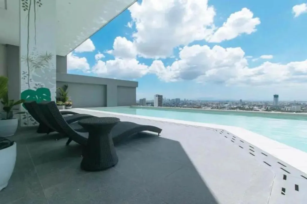 Hotel Amarah and Aiome