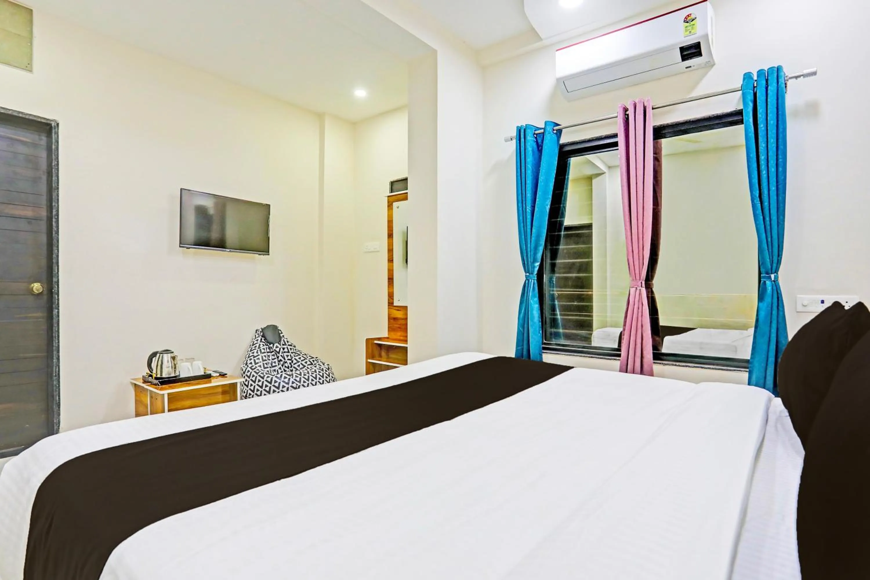 Bedroom, Bed in Hotel O Pritesh Onyx