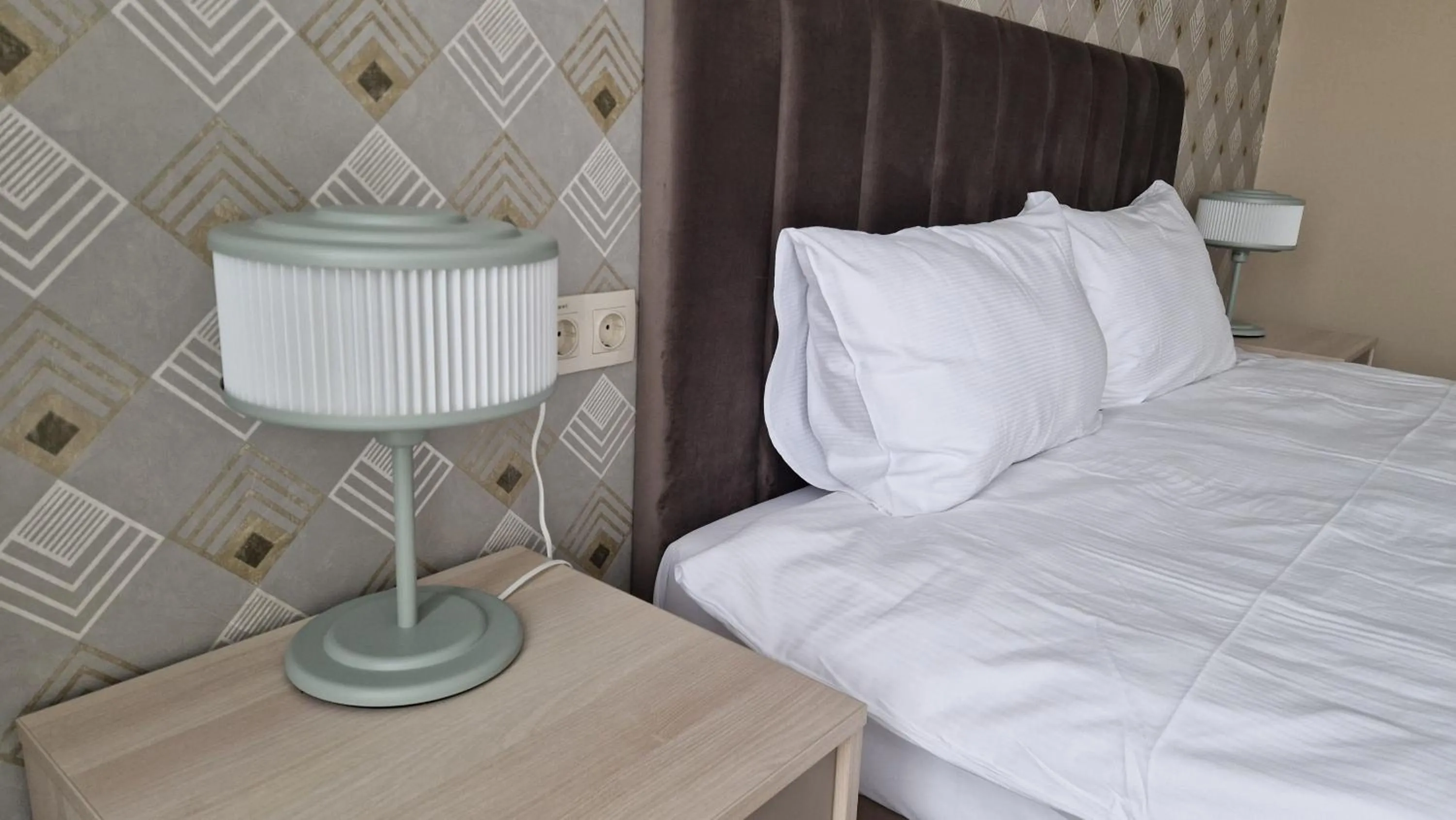 Bed in Suncity Hotel & SPA