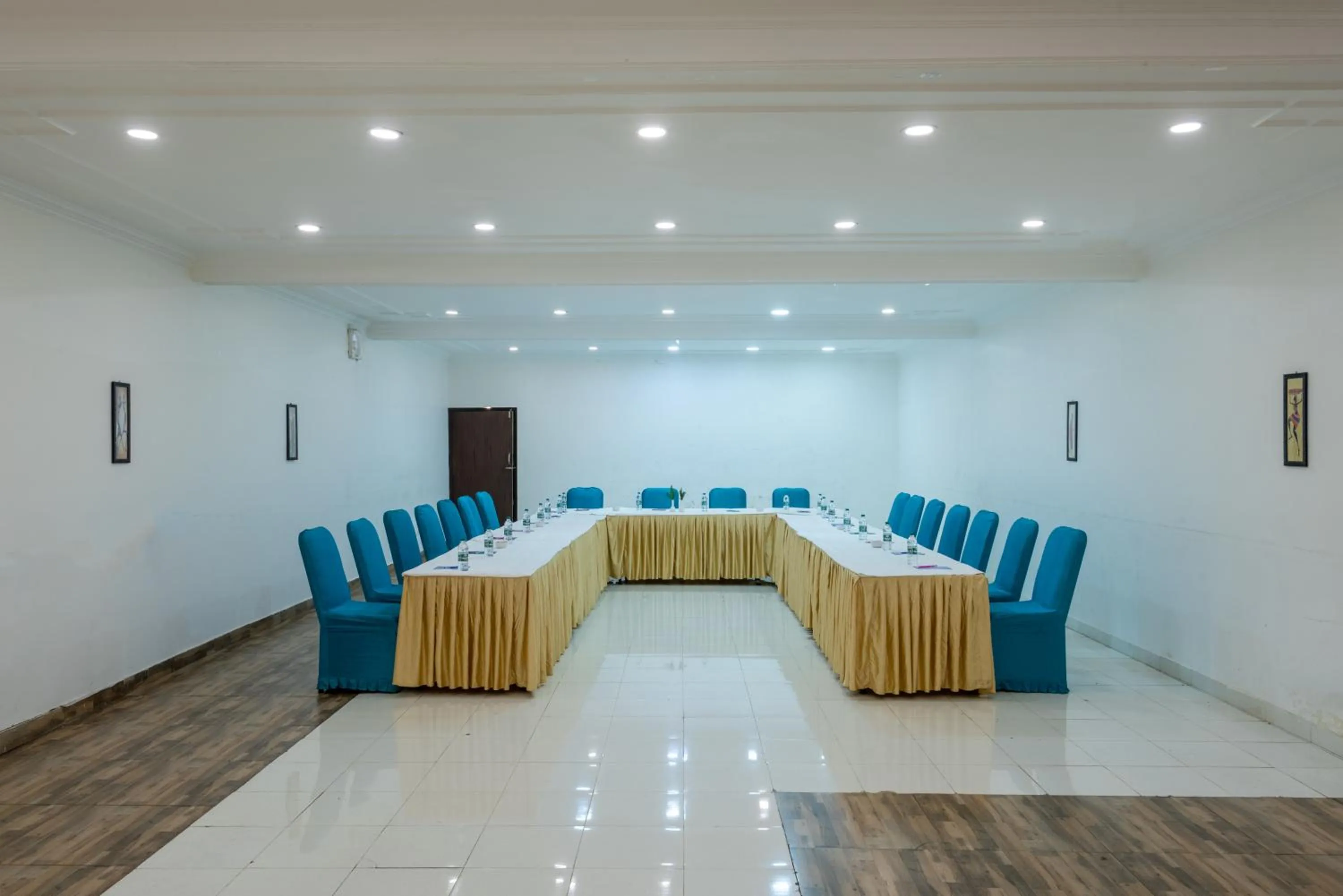 Lawrence Solitaire Resort, Mall road, Mussoorie