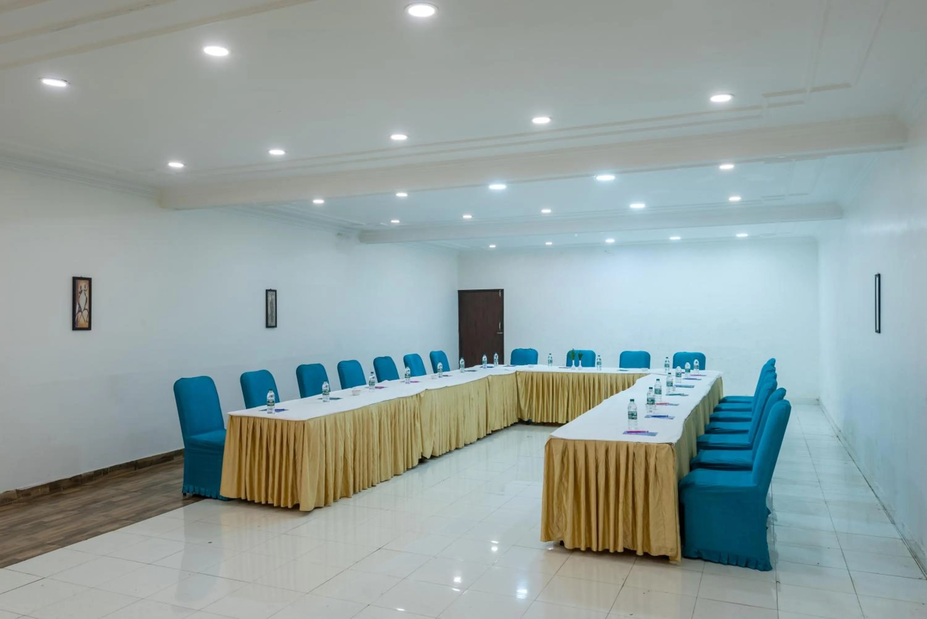 Lawrence Solitaire Resort, Mall road, Mussoorie