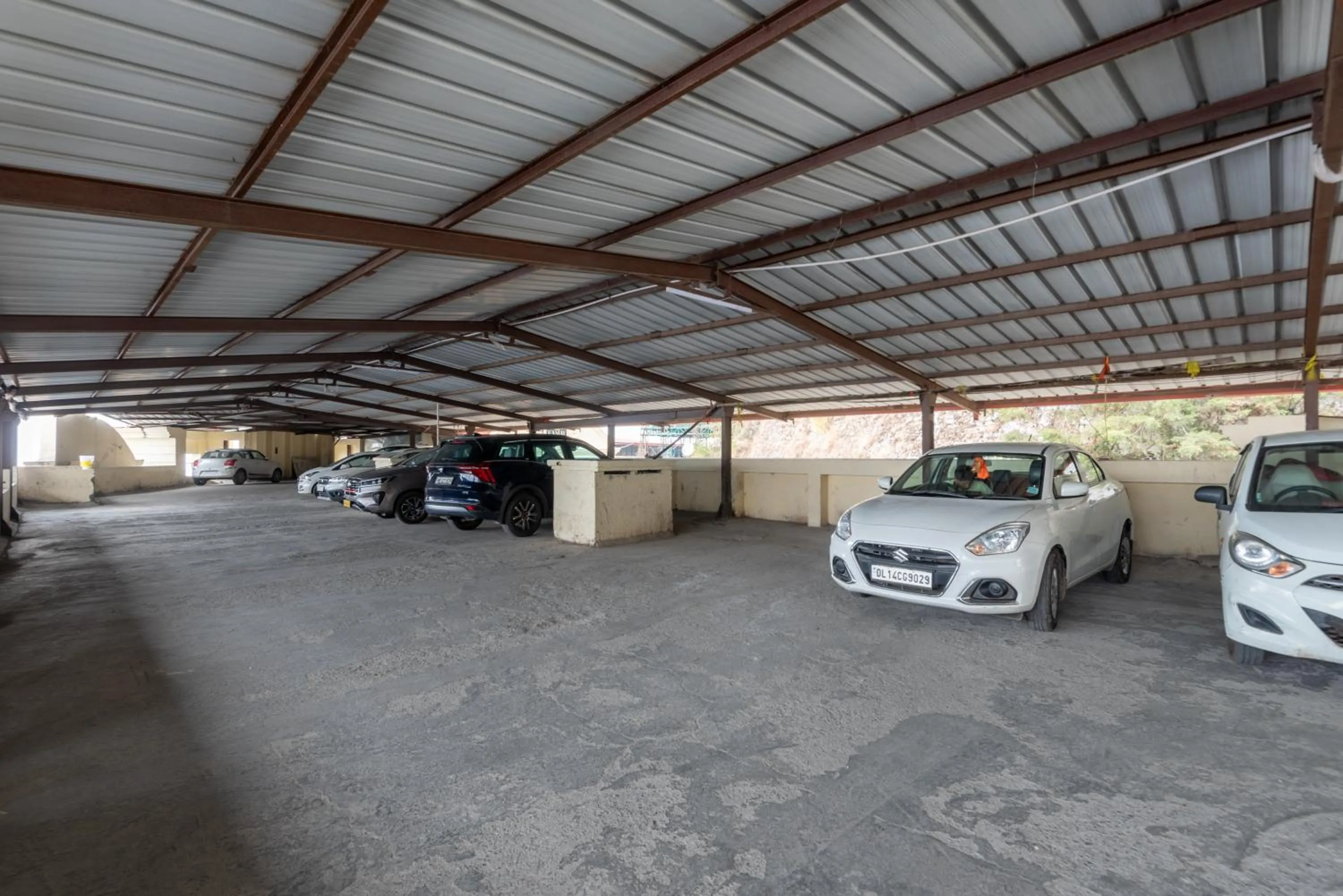 Lawrence Solitaire Resort, Mall road, Mussoorie