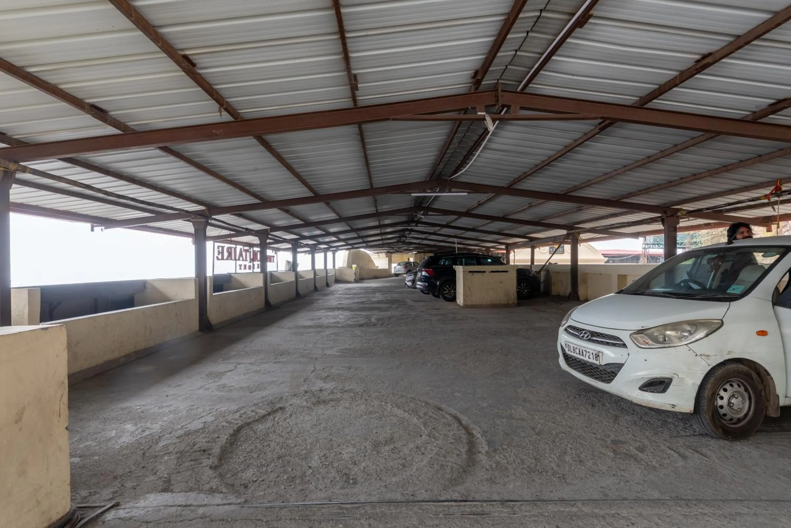 Lawrence Solitaire Resort, Mall road, Mussoorie