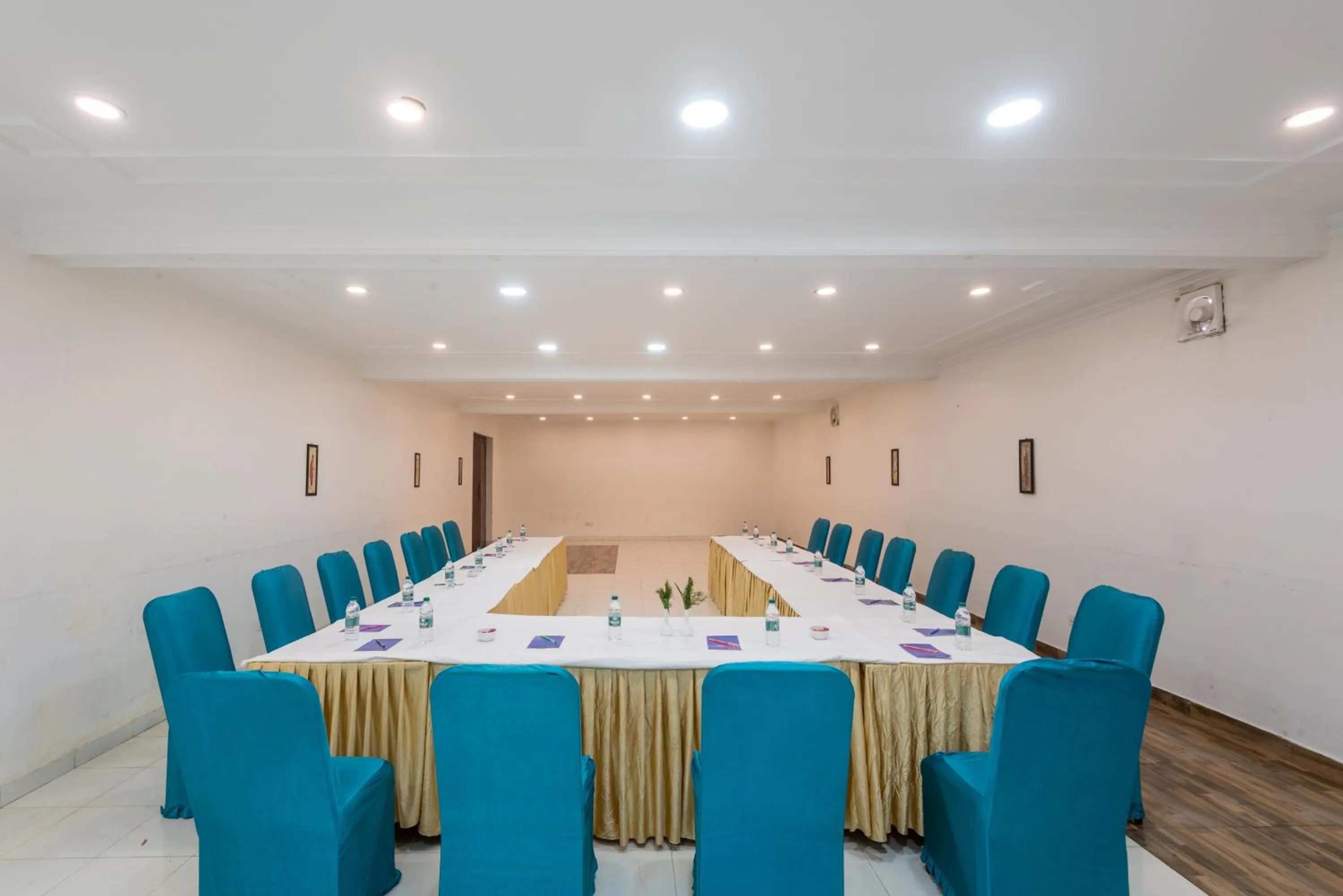 Lawrence Solitaire Resort, Mall road, Mussoorie