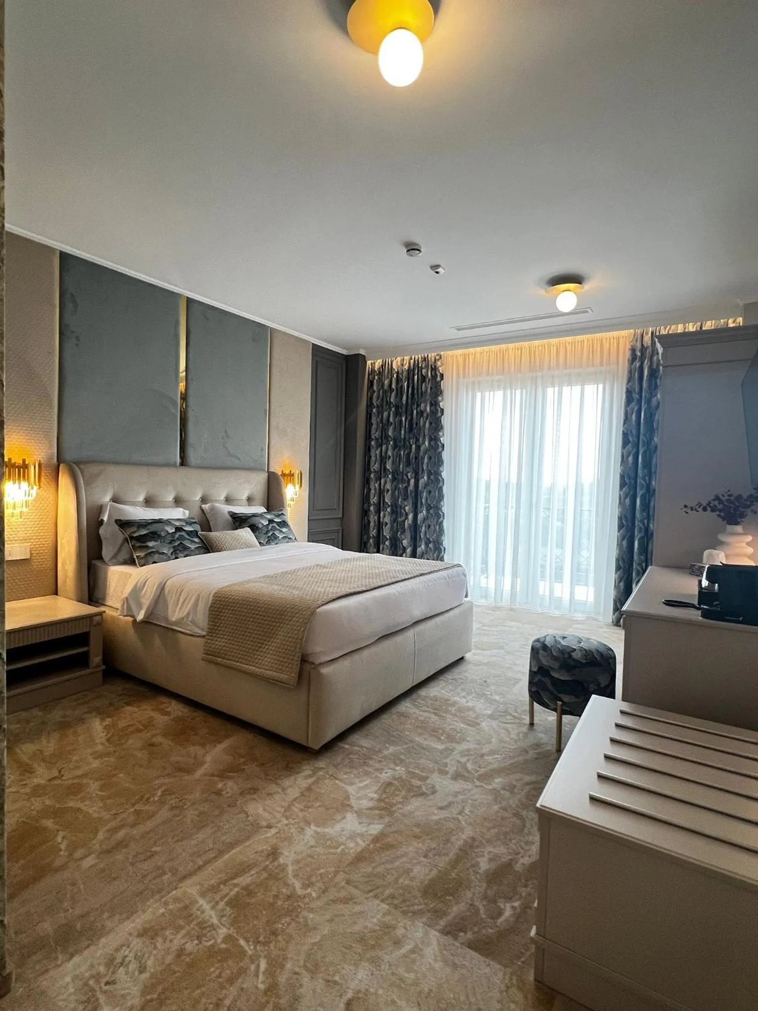 Bed in Boutique Hotel Balș