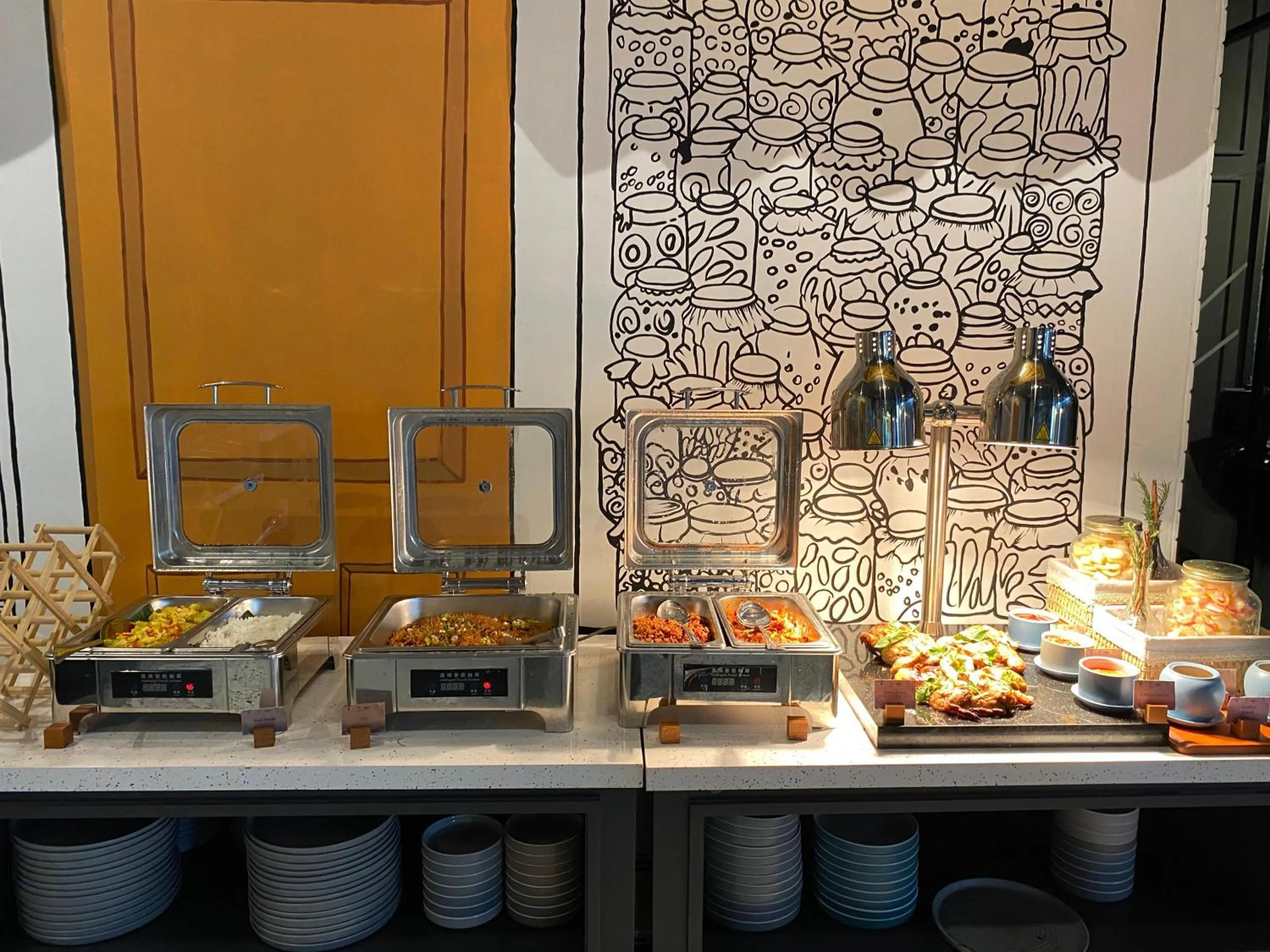 Buffet breakfast in Luxeur Jakarta - Setiabudi