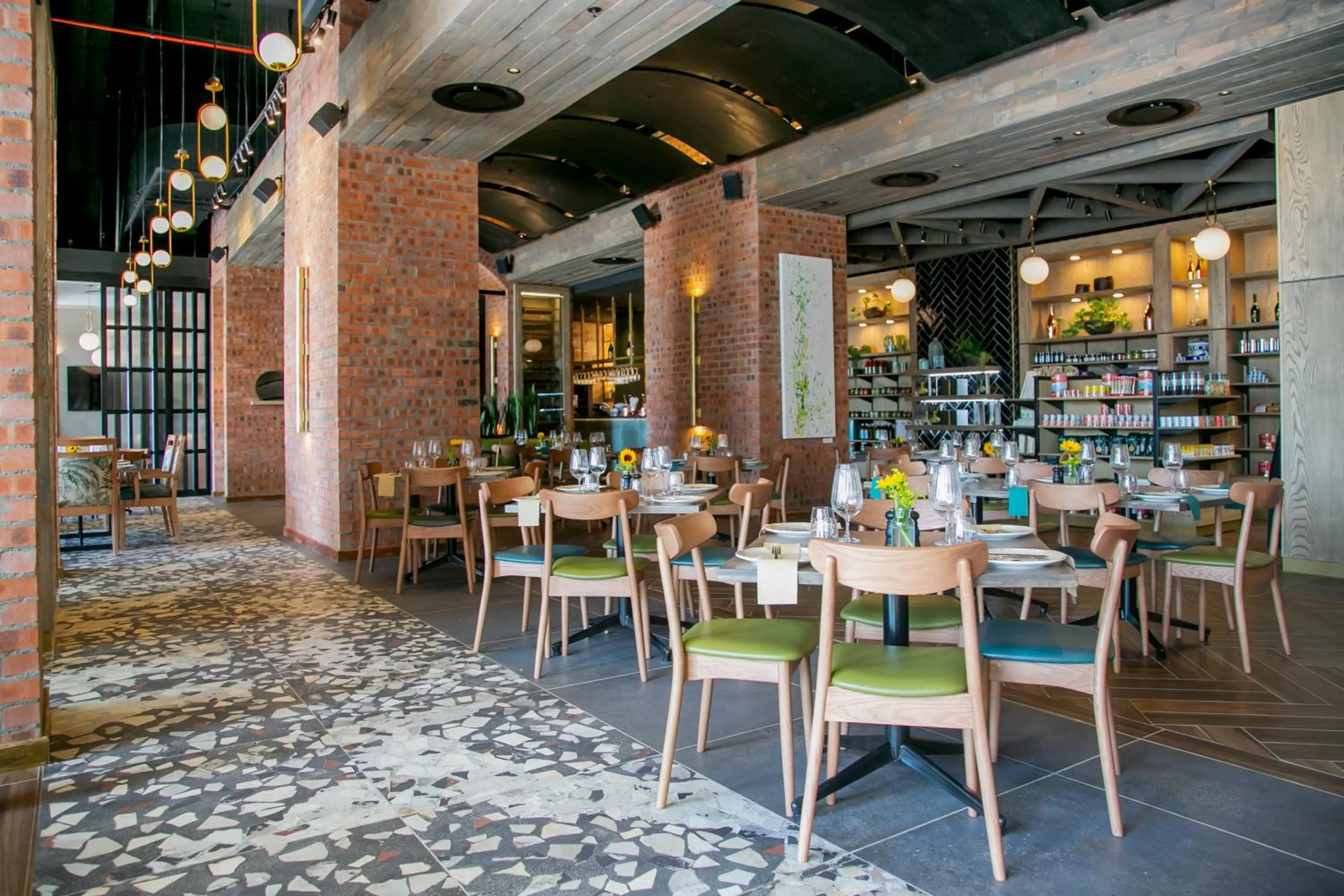 Restaurant/places to eat in Steyn City Hotel by Saxon