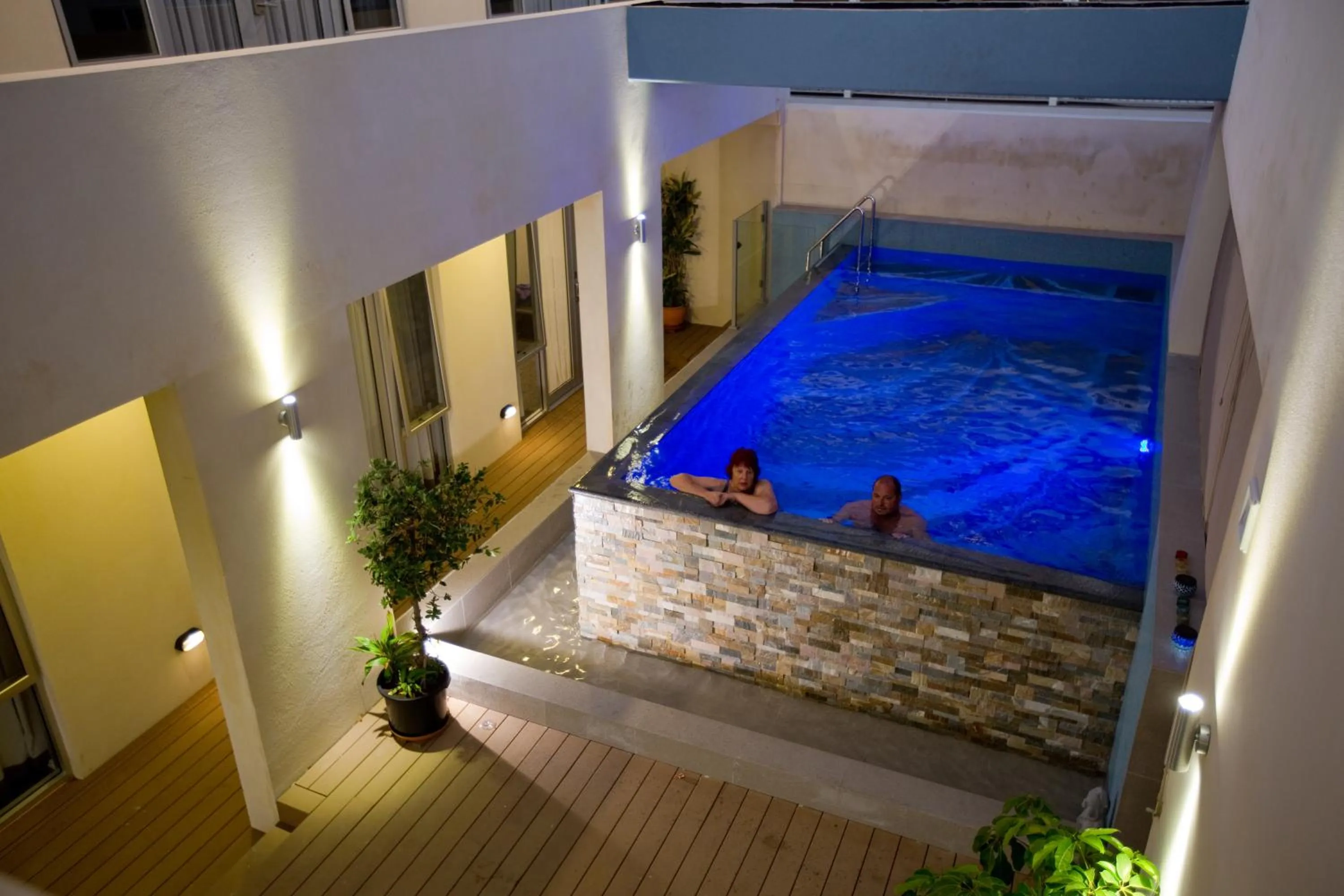 Night in Maand Up Fremantle