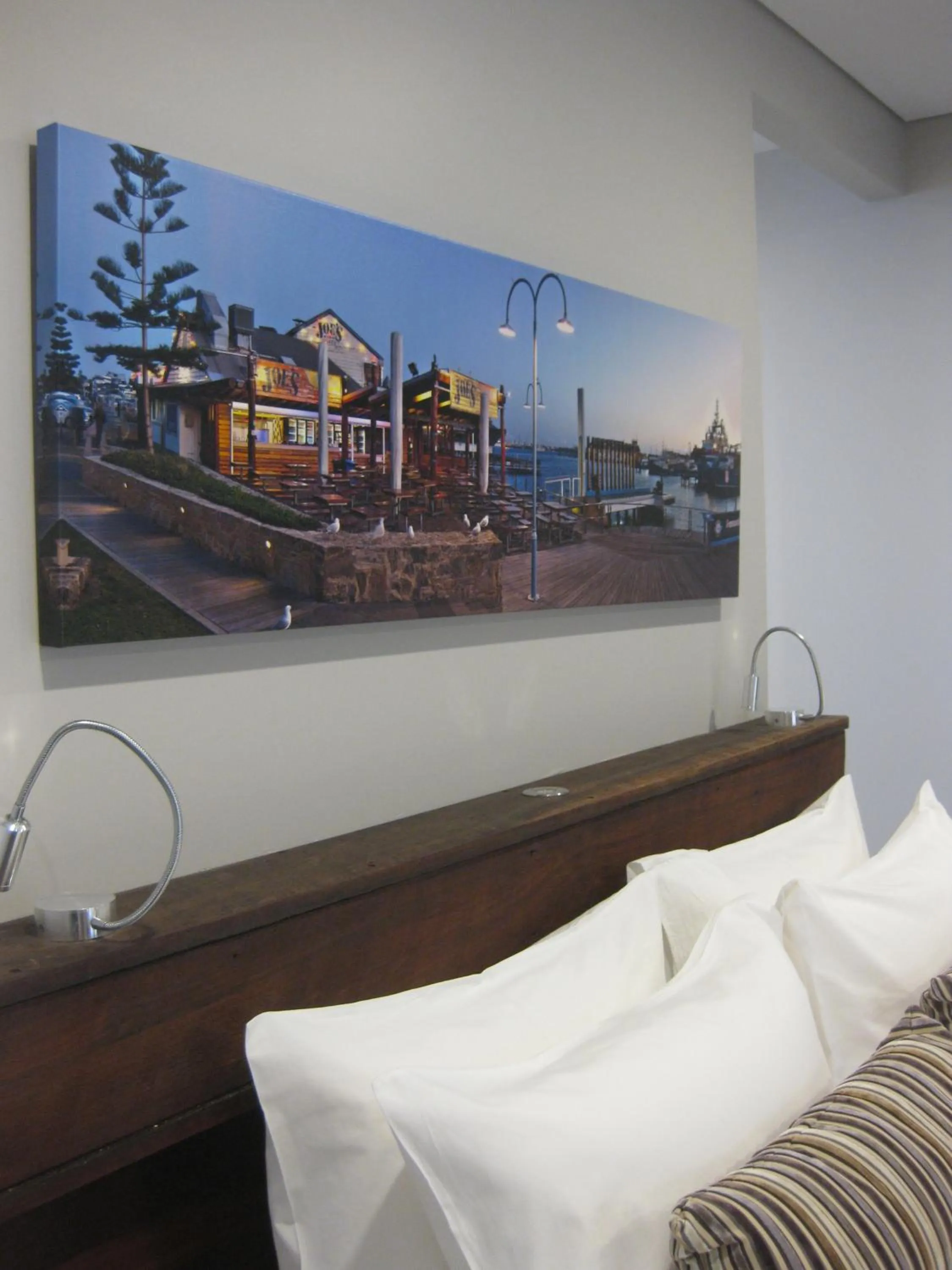 Bed in Maand Up Fremantle