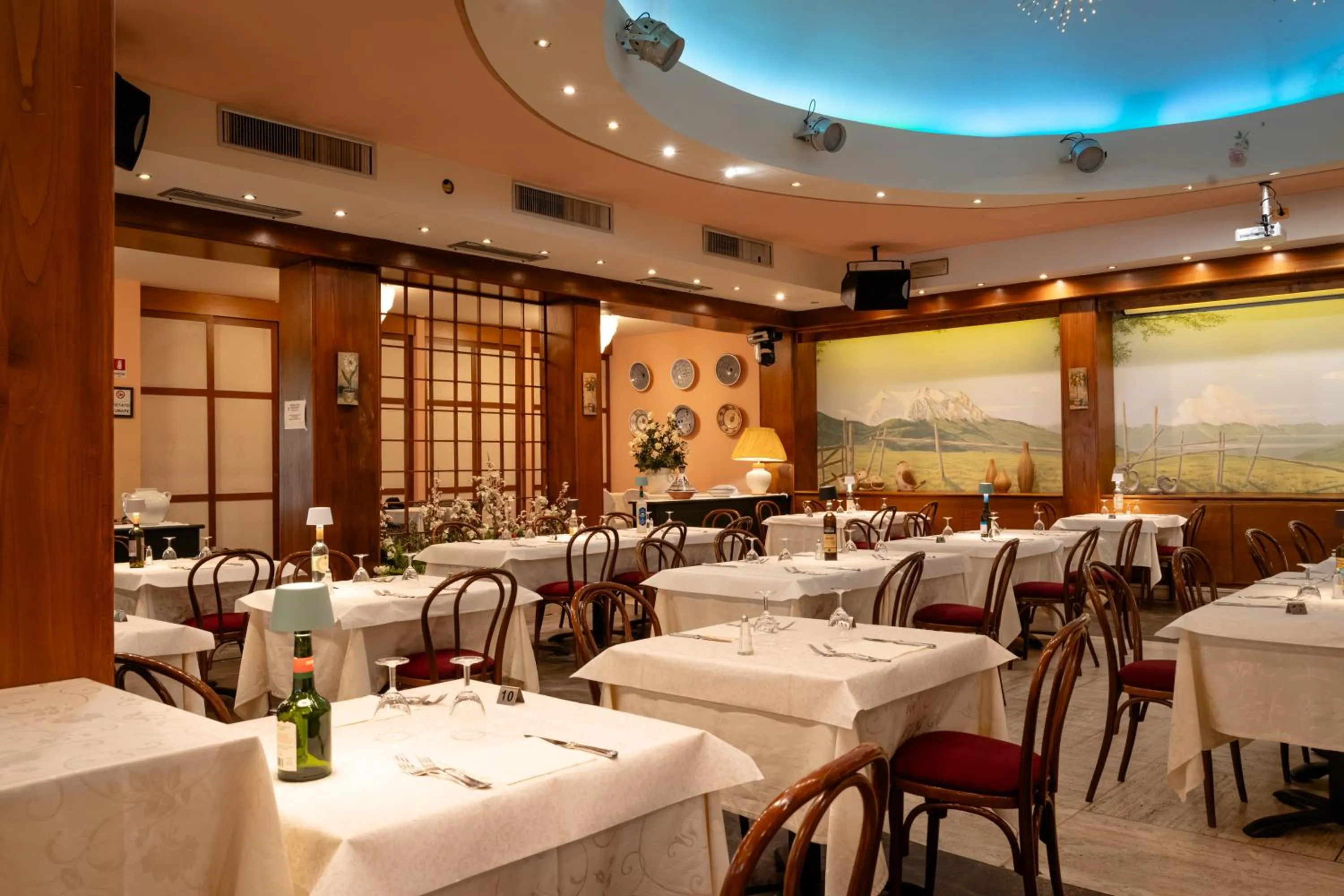 Restaurant/places to eat in Hotel Ristorante La Lanterna