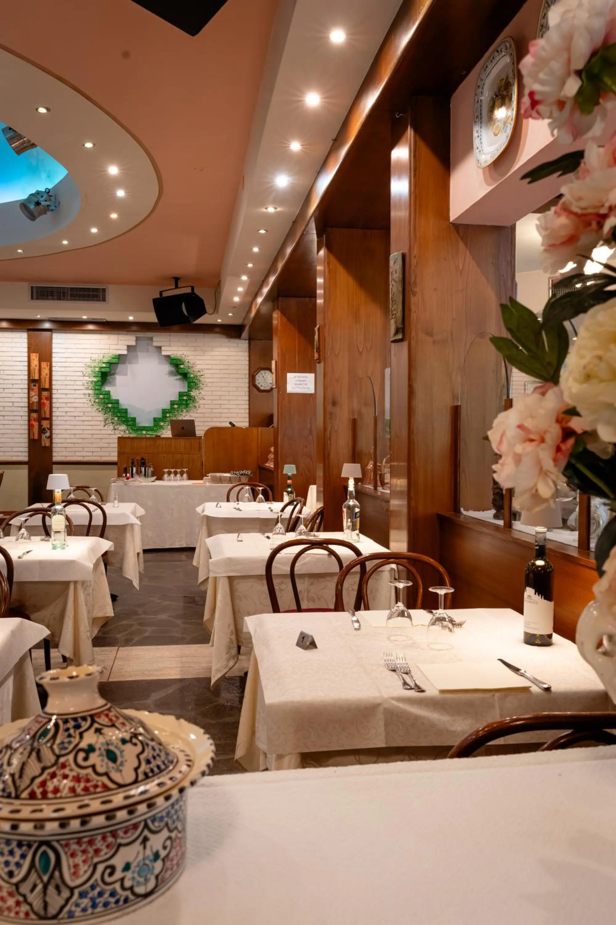 Restaurant/places to eat in Hotel Ristorante La Lanterna