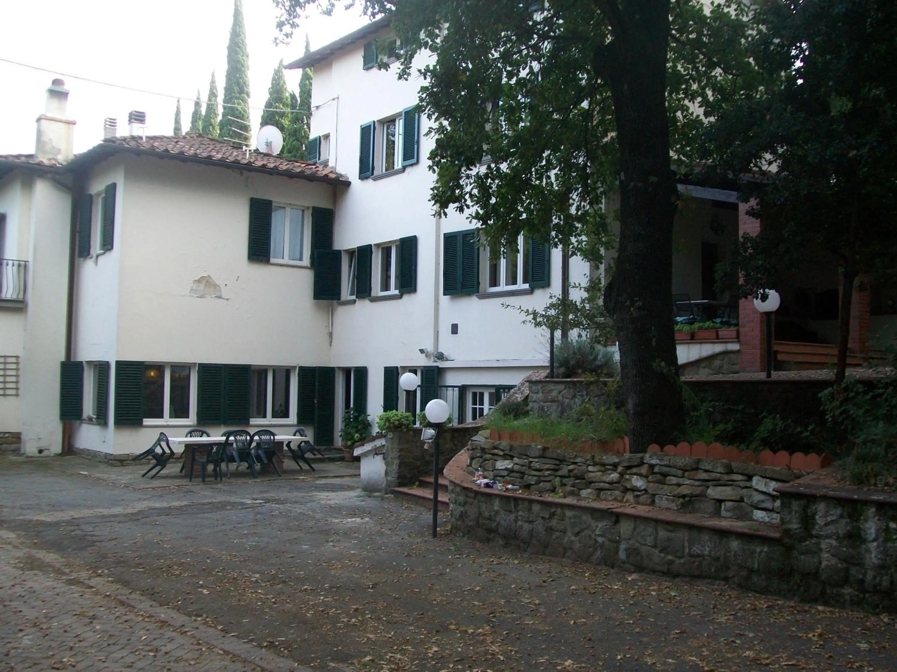 Property building in Villa Sargiano