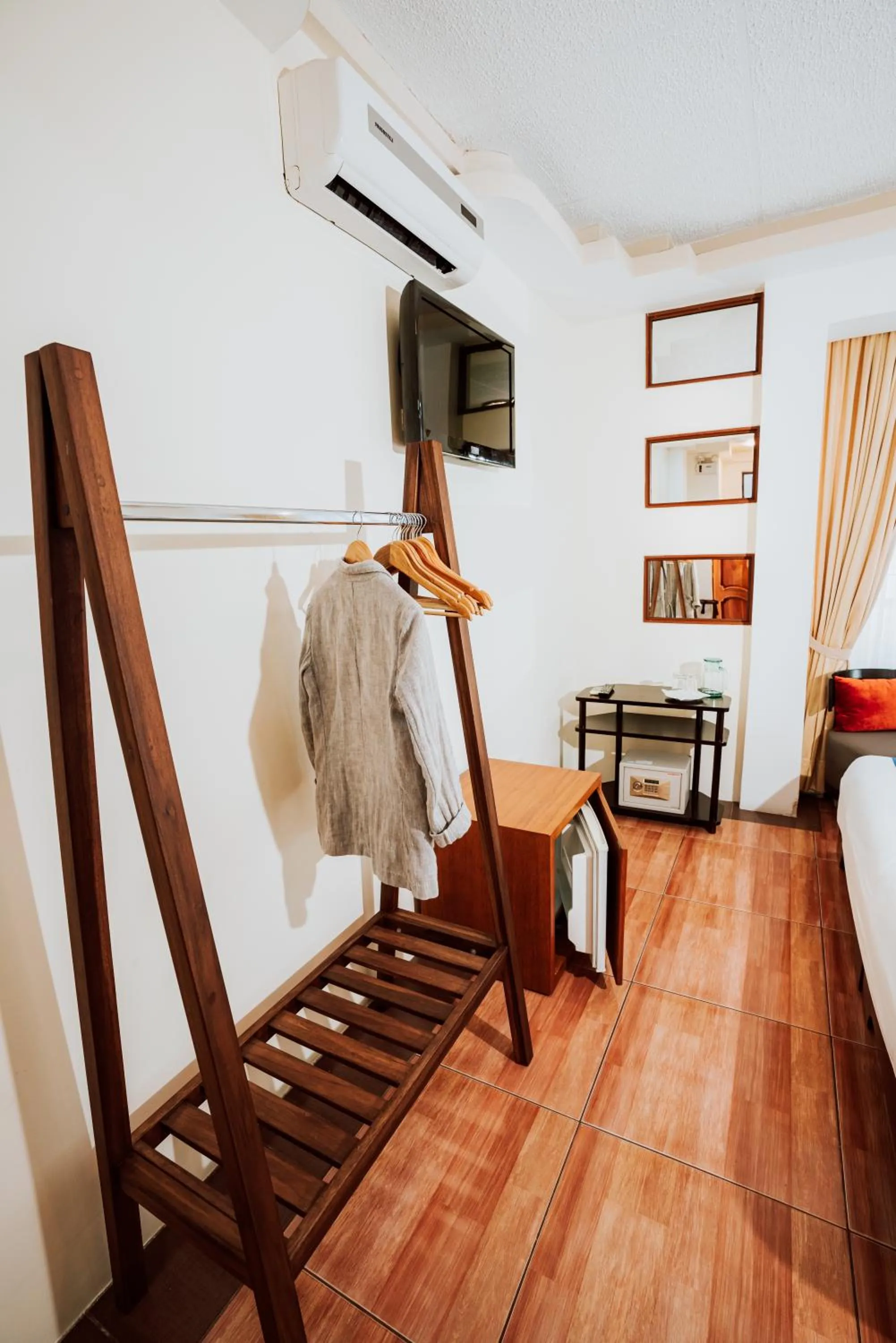 TV and multimedia, Bed in Hotel Palace Galapagos