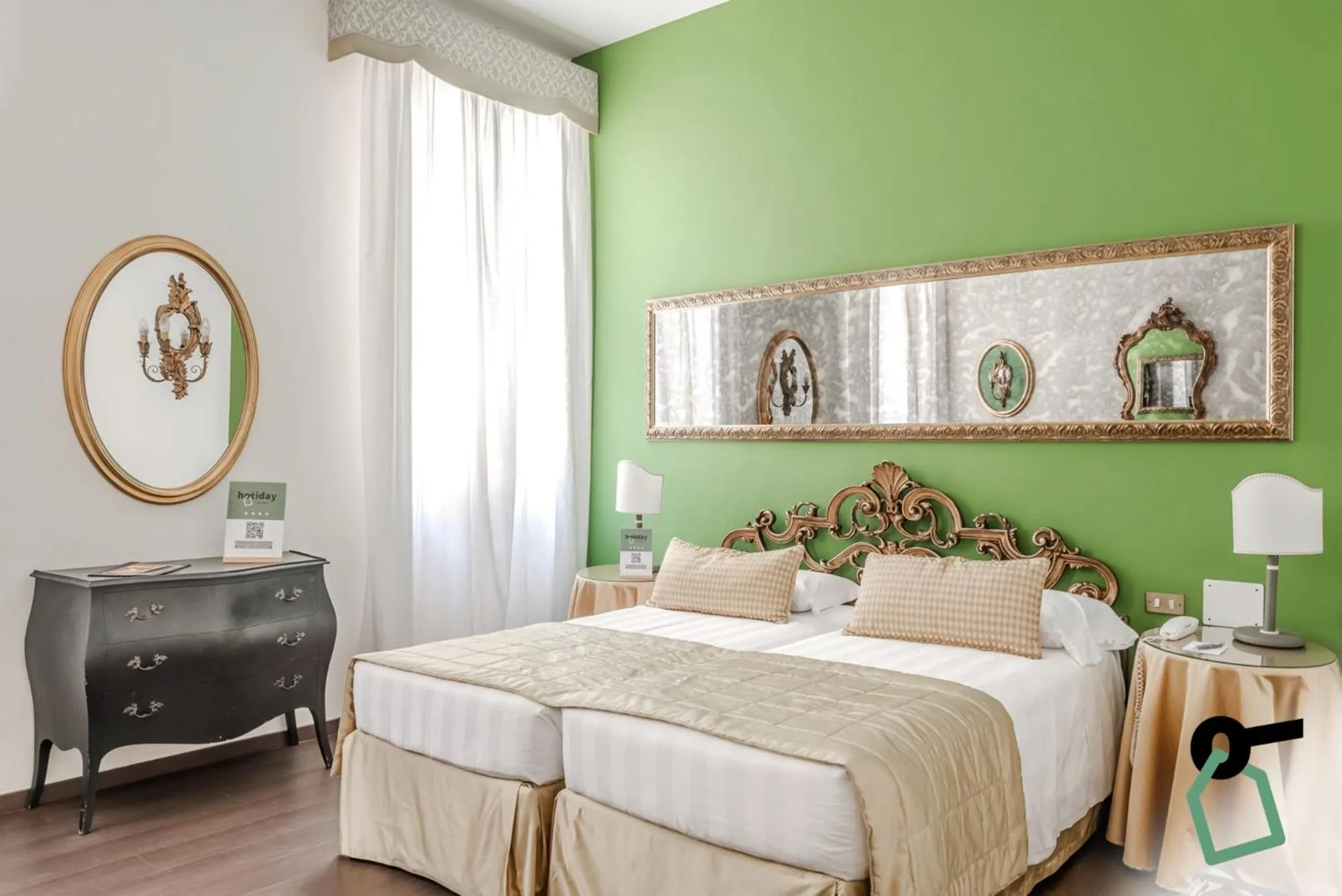 Photo of the whole room, Bed in HOTIDAY Room Collection - Venezia Santa Lucia