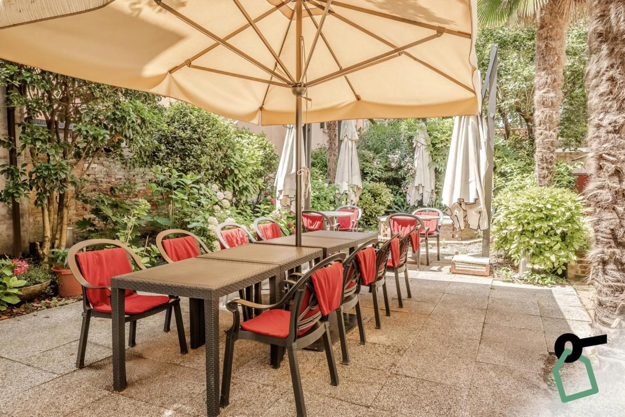 Garden in HOTIDAY Room Collection - Venezia Santa Lucia