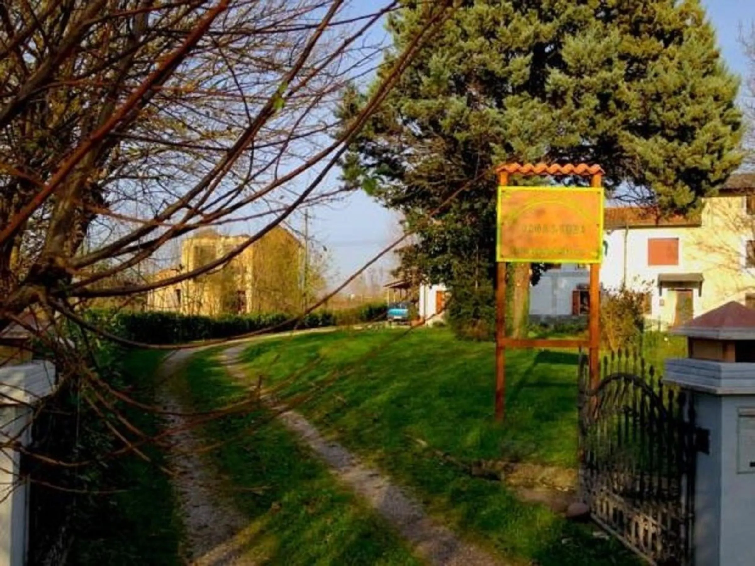 Garden view in B&B Casa Linda