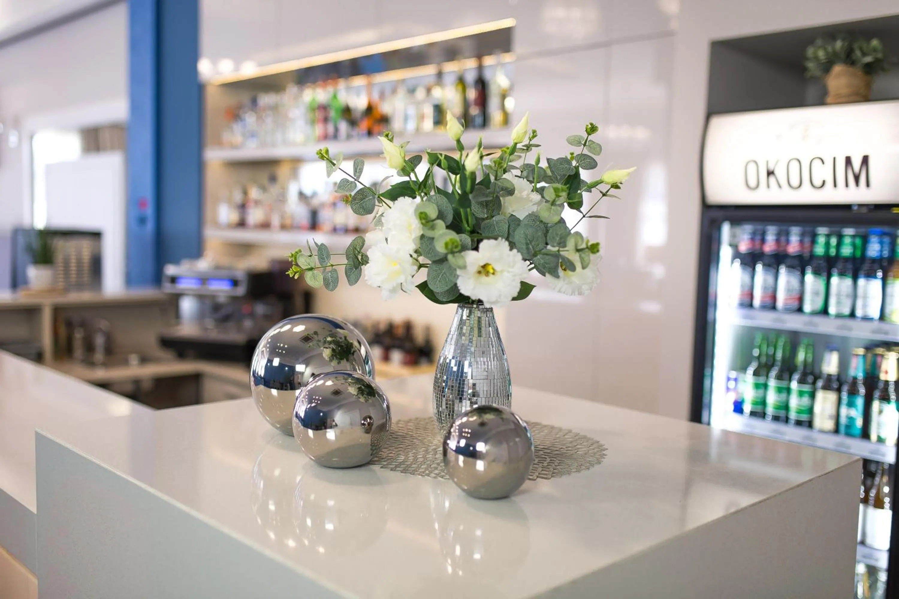 Lounge or bar in Alabaster Rezydencja