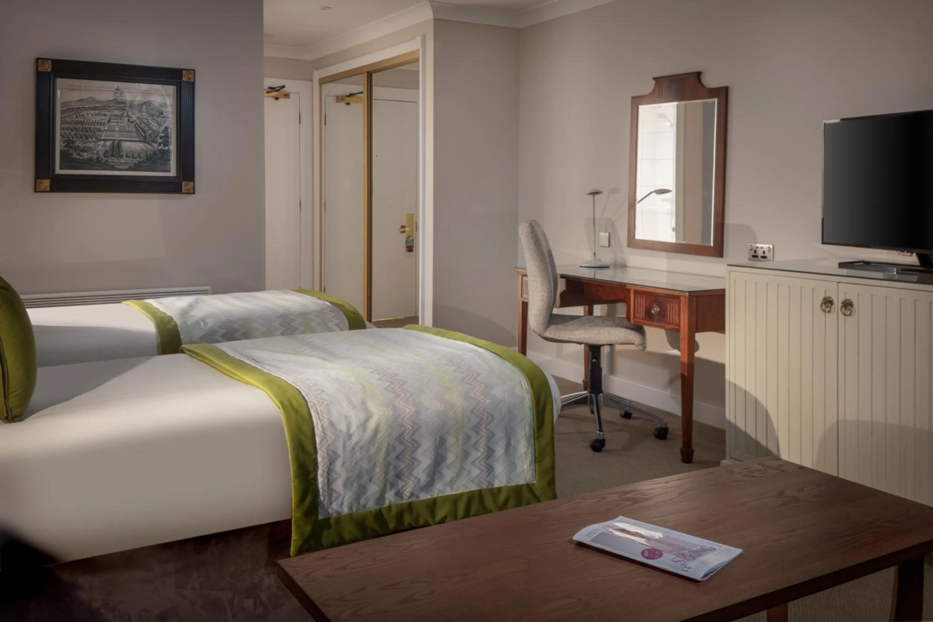 Bed in Albrighton Hall Hotel and Spa, a member of Radisson Individuals