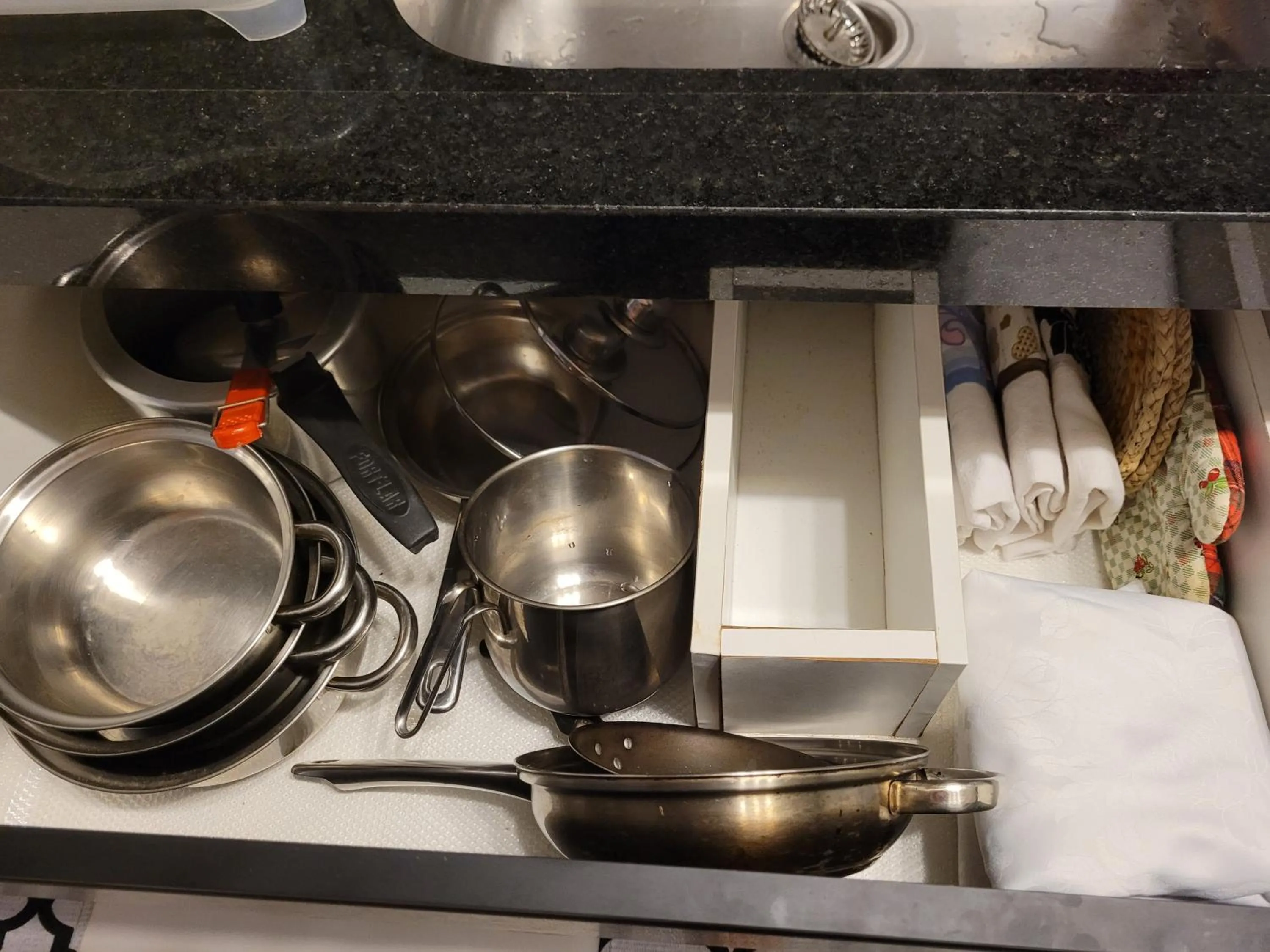 Kitchen or kitchenette in Centro de Búzios 2 quartos