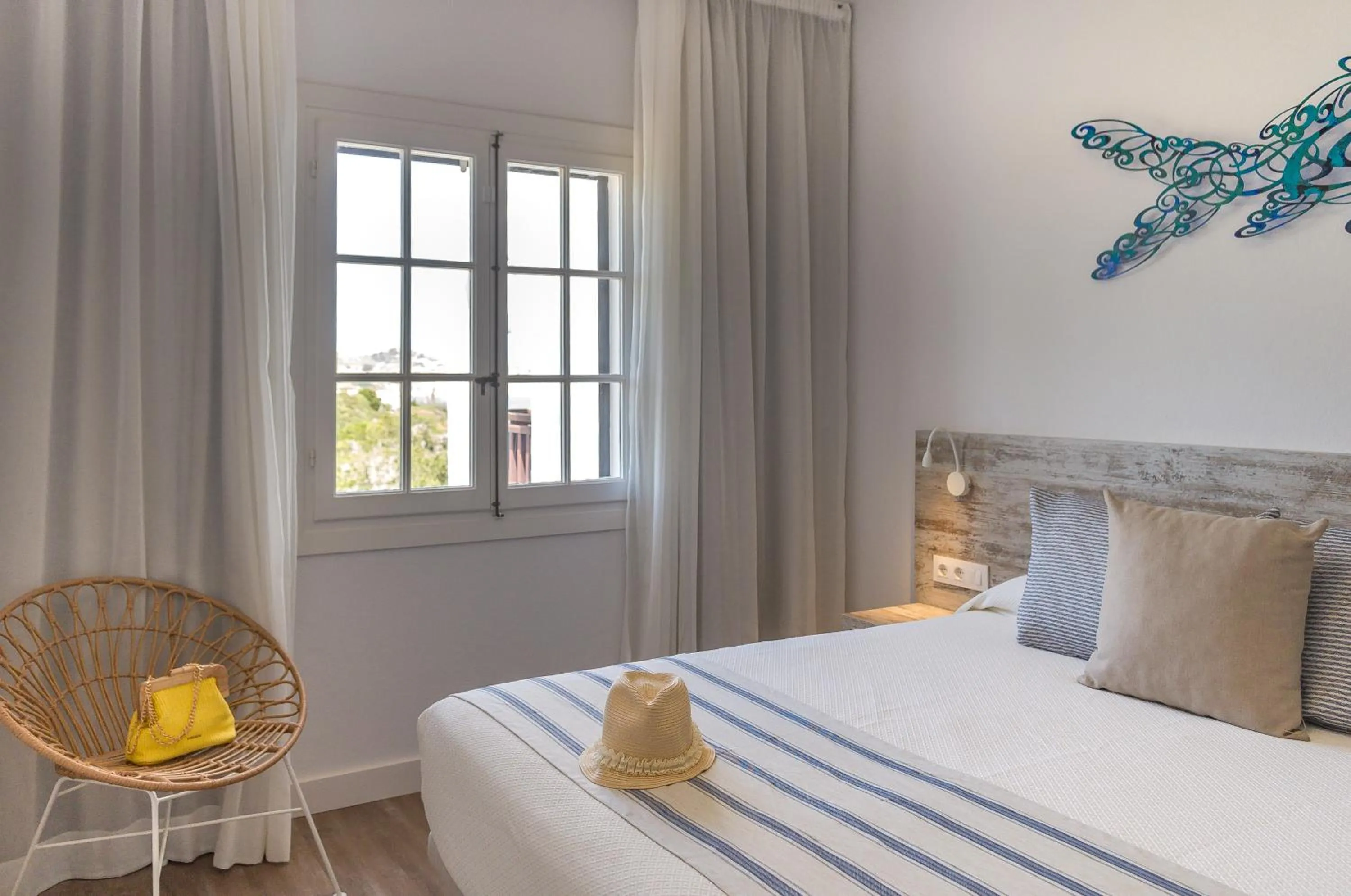 Bedroom, Bed in FERGUS Club Carema Splash