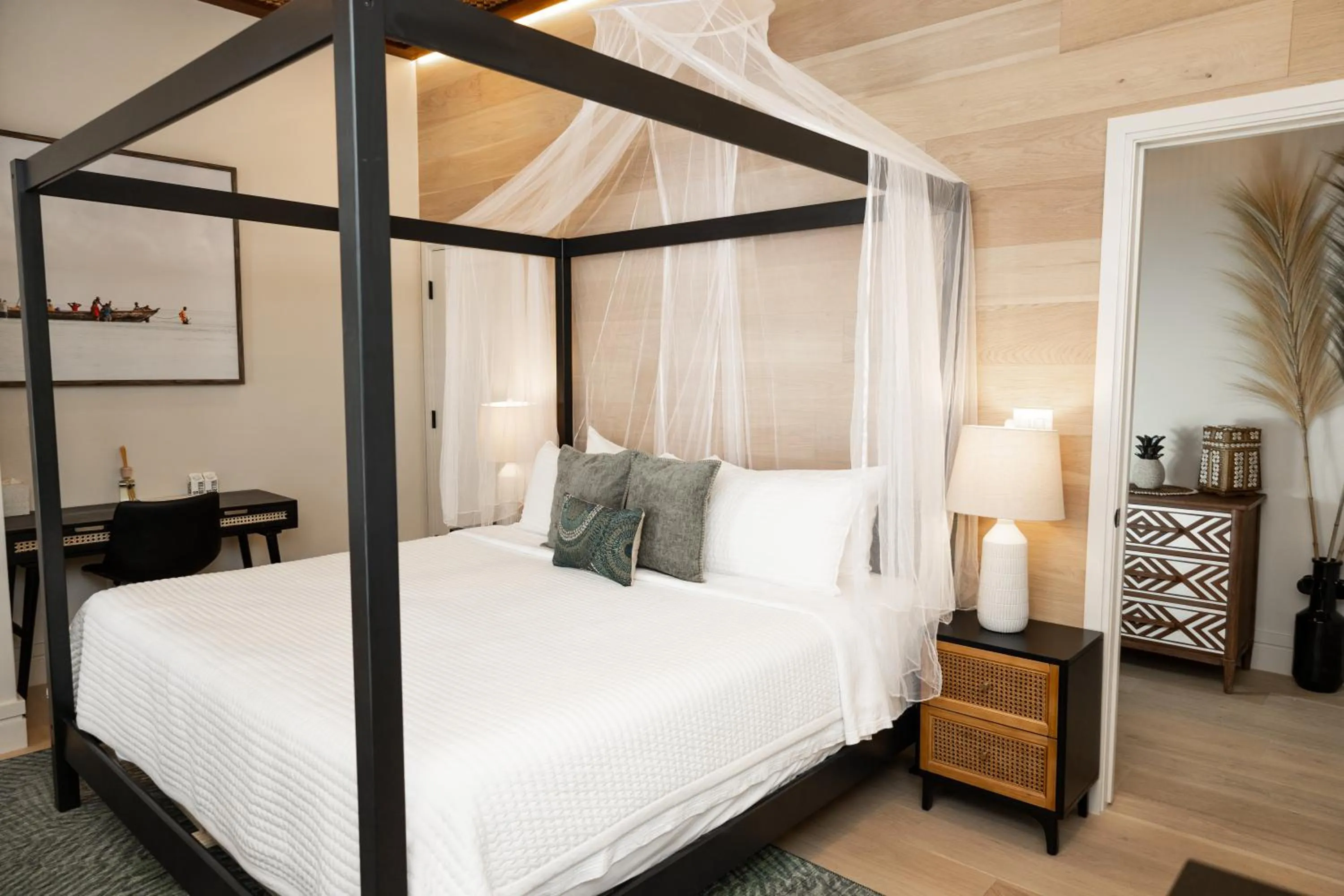 Bedroom, Bed in The Key West Hotel