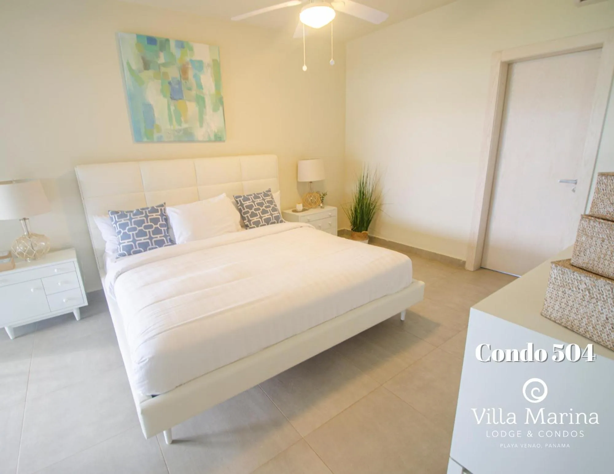 Photo of the whole room, Bed in Villa Marina Lodge & Condos