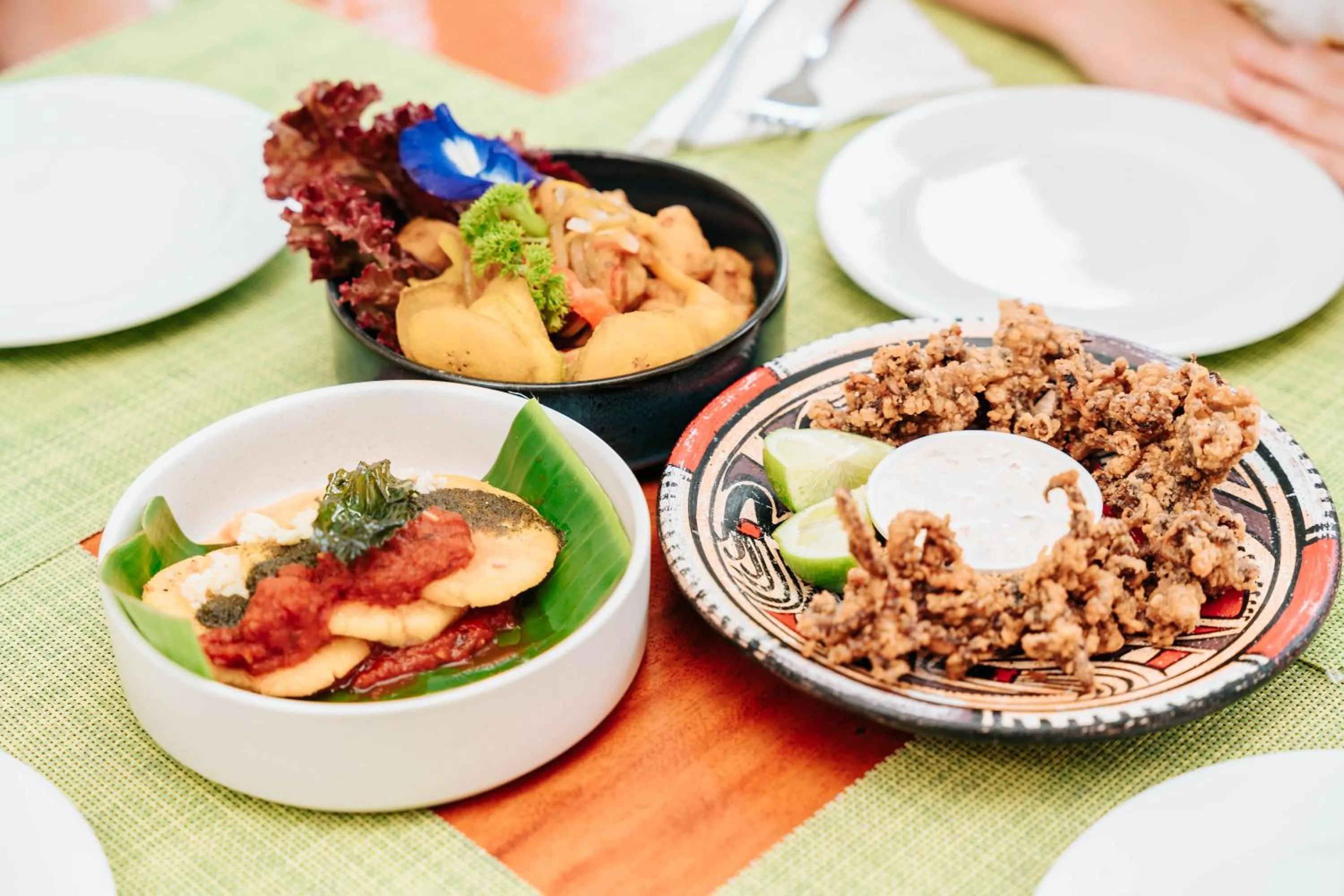 Restaurant/places to eat in Villa Marina Lodge & Condos